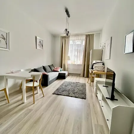 Urban Parking Free Bed & Breakfast 3*