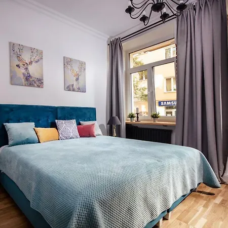 Alojamento de Acomodação e Pequeno-almoço Urban Parking Free Lublin