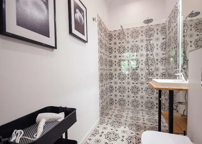 Urban Parking Free Bed and Breakfast Λούμπλιν